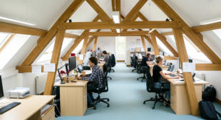 Barn Cruck Frame Office
