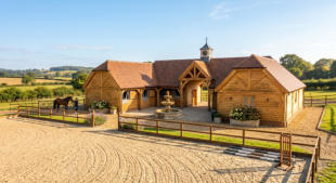 Oak Stables